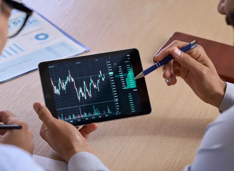 Root Luxerisq platform